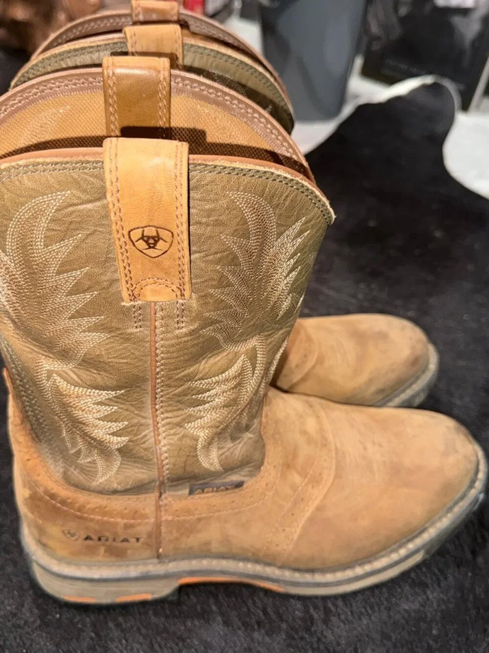 Ariat work sierra